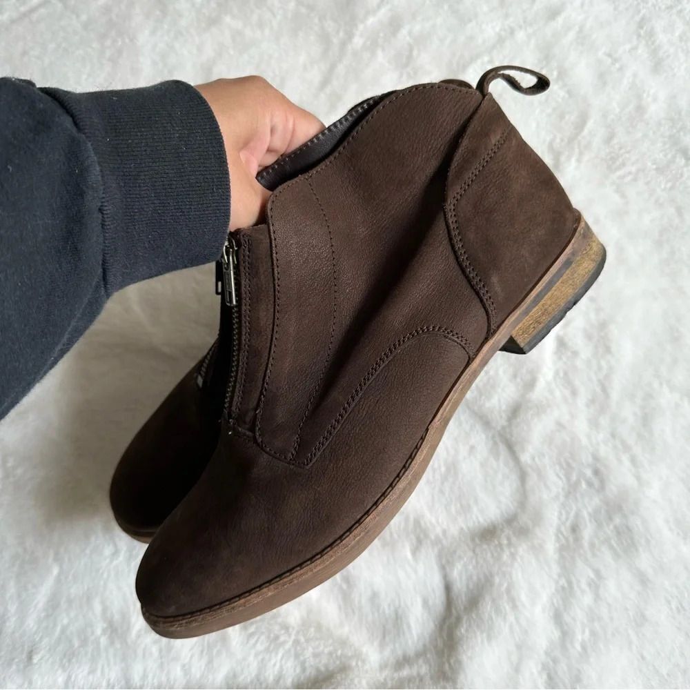 Diba Women’s Brown Ankle Booties Size 10 - Picture 6 of 16